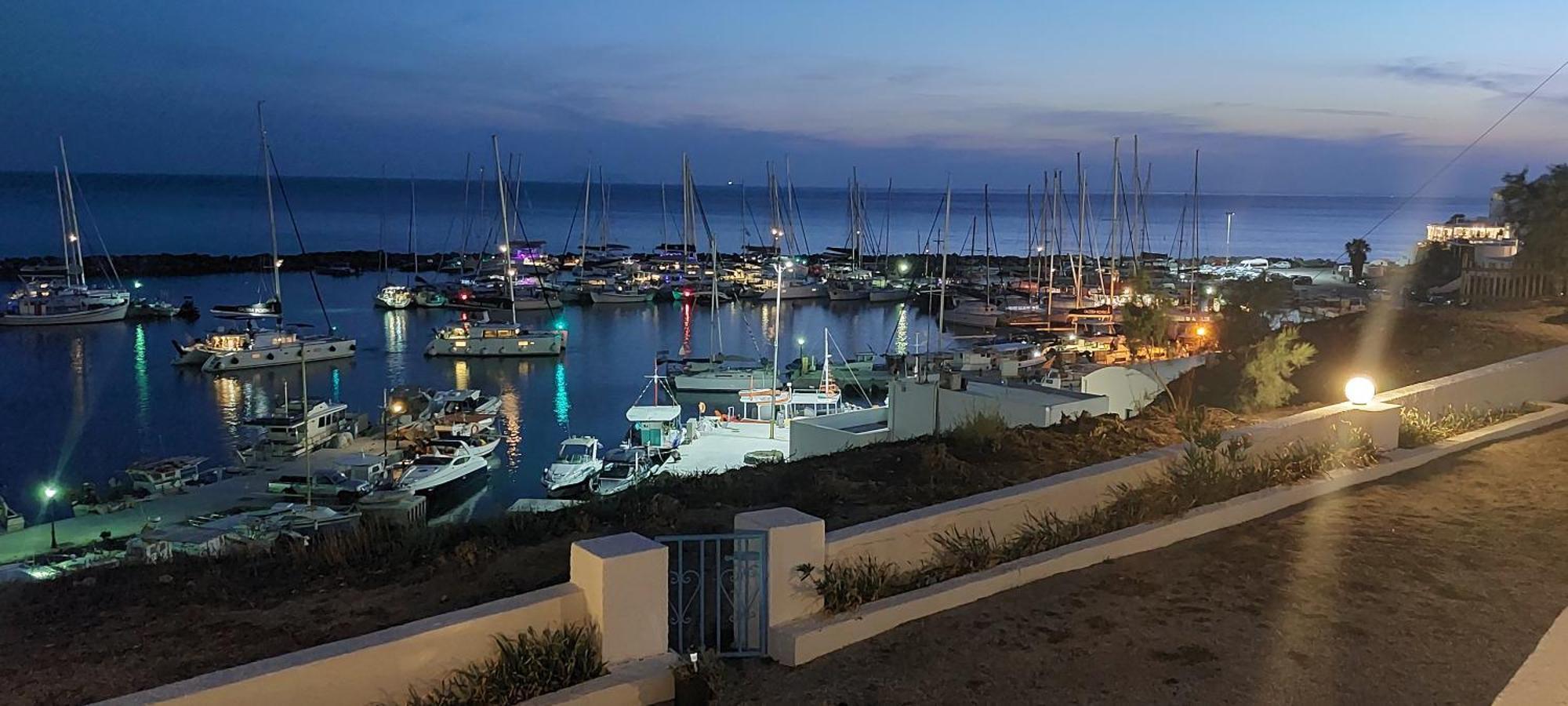 Porto Villa Vlychada Екстериор снимка
